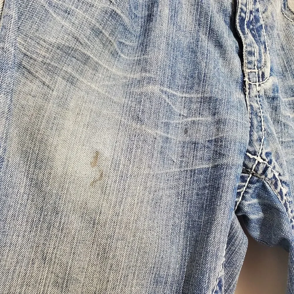 Request Jeans | Distressed Worked-In Flap Back Pocket Relaxed Straight Leg Jeans